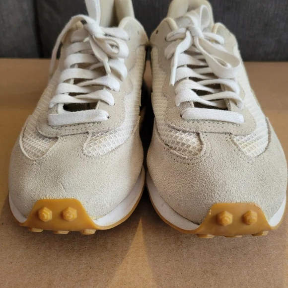 Veja Rio Branco Size 8 Sneakers - Picture 7 of 13